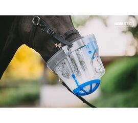 Pferd inhaliert mit SaHoMa®-II