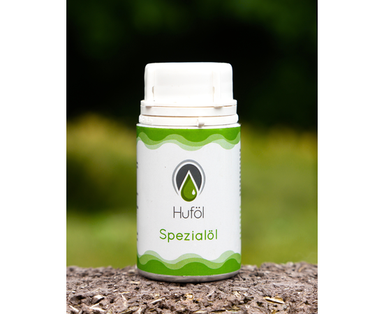 Umfassendes Hufpflegeöl bei vielfältigen Hufproblemen – das stärkste Produkt im Sortiment, 250ml. Bei imFUTTERSACK in der Schweiz bestellen.